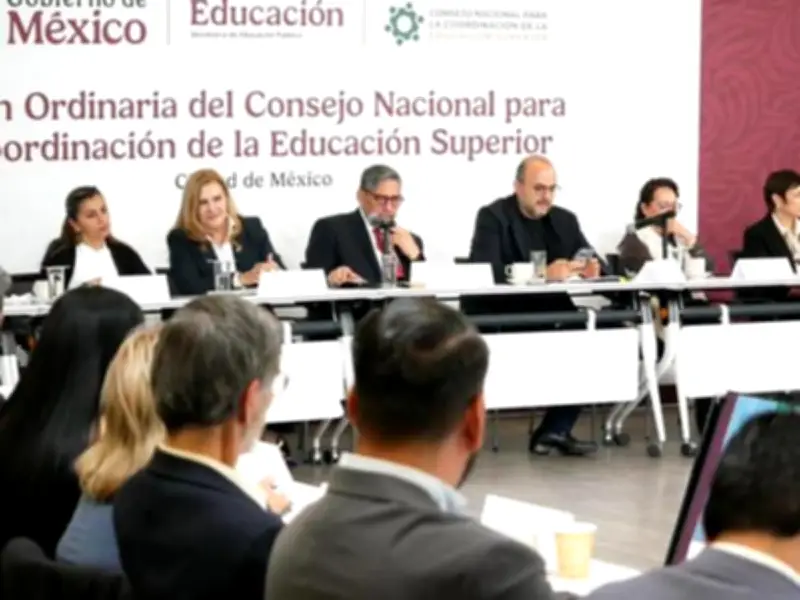 SEP lanza curso nacional de alfabetización en SaberesMX y alerta sobre brechas en uso de IA