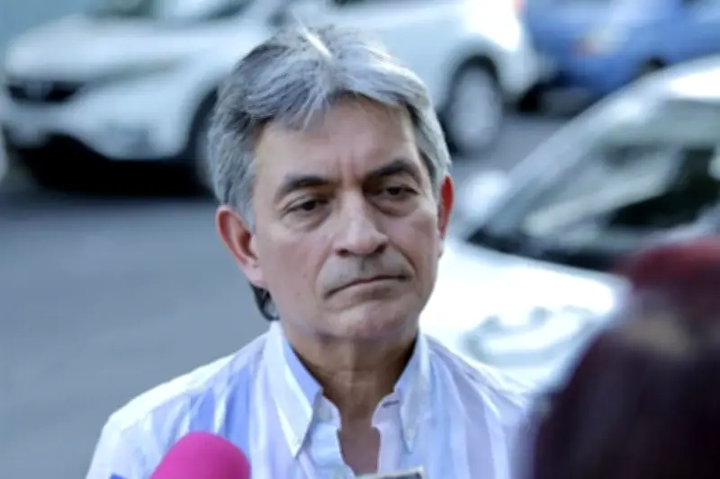 SEP se compromete a acompañar a niño expulsado de escuela privada en Nuevo León
