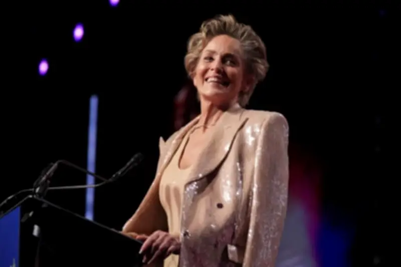 Sharon Stone critica la sexualidad explícita en el cine contemporáneo