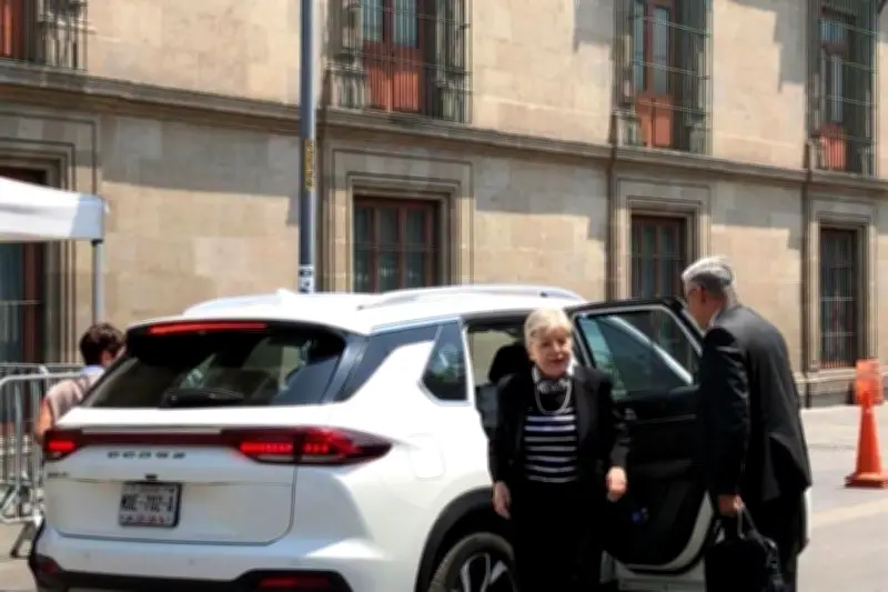 Sheinbaum convoca a gabinete de emergencia por derrame petrolero en el Golfo de México