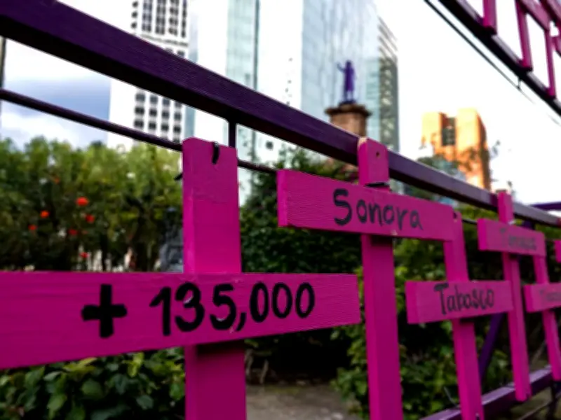 Sheinbaum propone pena de 70 años por feminicidio y elimina beneficios legales