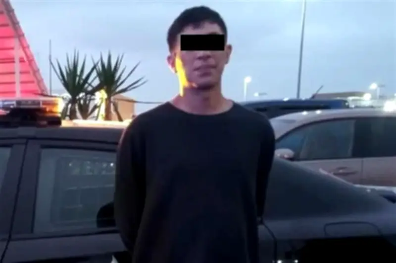 Sujeto roba más de 21 mil pesos en ropa de tienda Zara en Monterrey