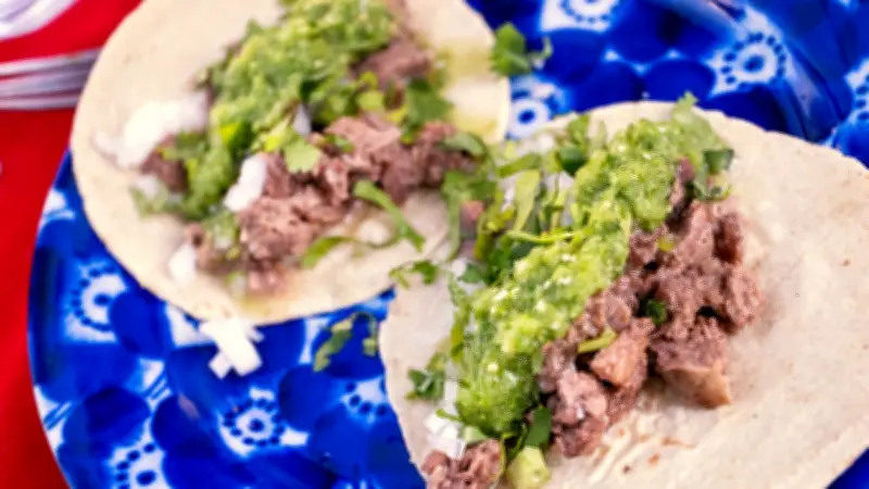 Tacos de Cabeza: Análisis Nutricional del Clásico Mexicano