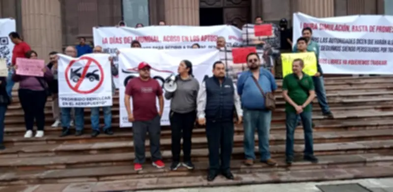 Taxistas de apps exigen acceso al aeropuerto de Monterrey ante el Mundial 2026