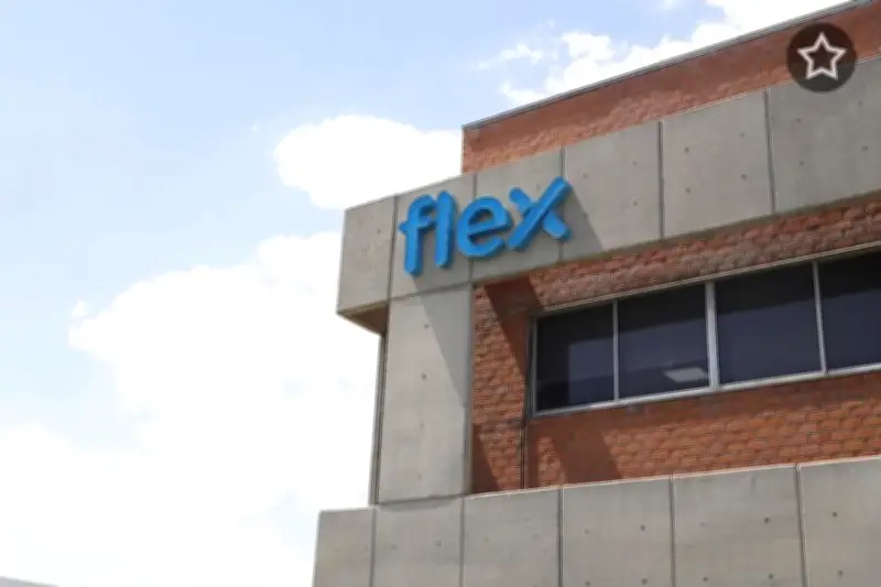Tere Jiménez celebra inversión de Flex en Aguascalientes, generando empleos