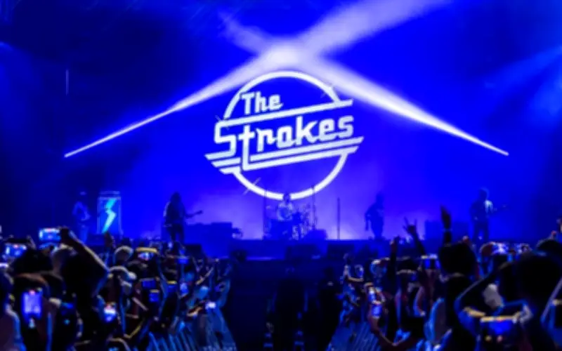 The Strokes confirma su regreso con nuevo álbum 'Reality Awaits' tras seis años de silencio