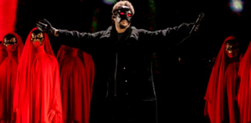 The Weeknd deslumbra en la CDMX con un show futurista y emotivo en el GNP Seguros