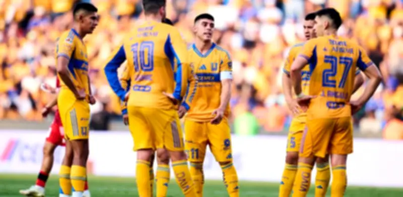 Tigres vs Chivas: Bajas de Pereira y Herrera en Cuartos de Final