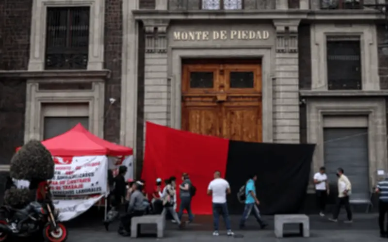 Trabajadores del Nacional Monte de Piedad anuncian nuevas marchas tras Semana Santa