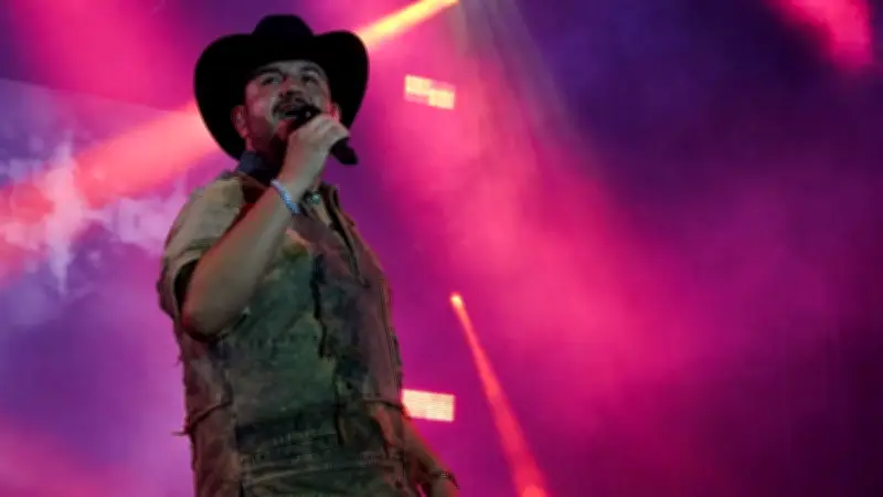 Tragedia y violencia empañan concierto de Edén Muñoz en Acapulco con una fallecida