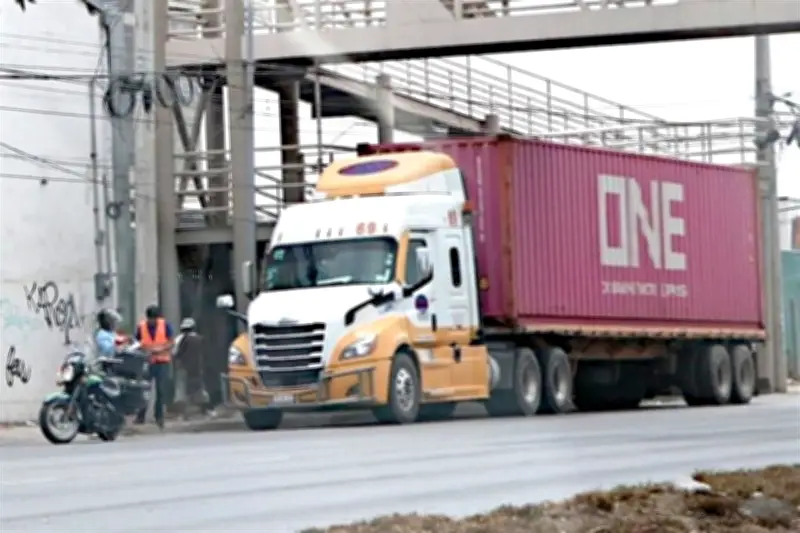 Transportistas Anuncian Paro Nacional para el 6 de Abril por Inseguridad y Altos Costos