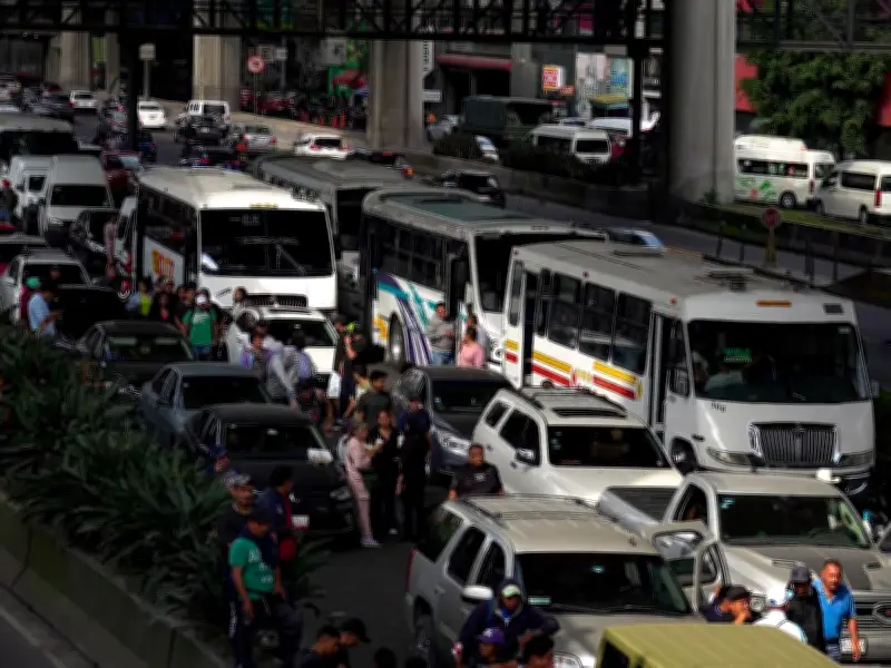 Transportistas y agricultores bloquean principales autopistas en protesta por incumplimiento de acuerdos