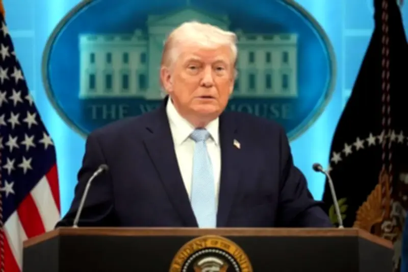 Trump afirma que todo Irán podría ser eliminado el martes en declaración polémica