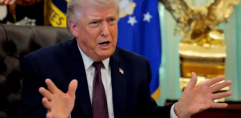 Trump condiciona armas a Ucrania a apoyo europeo para reabrir Ormuz