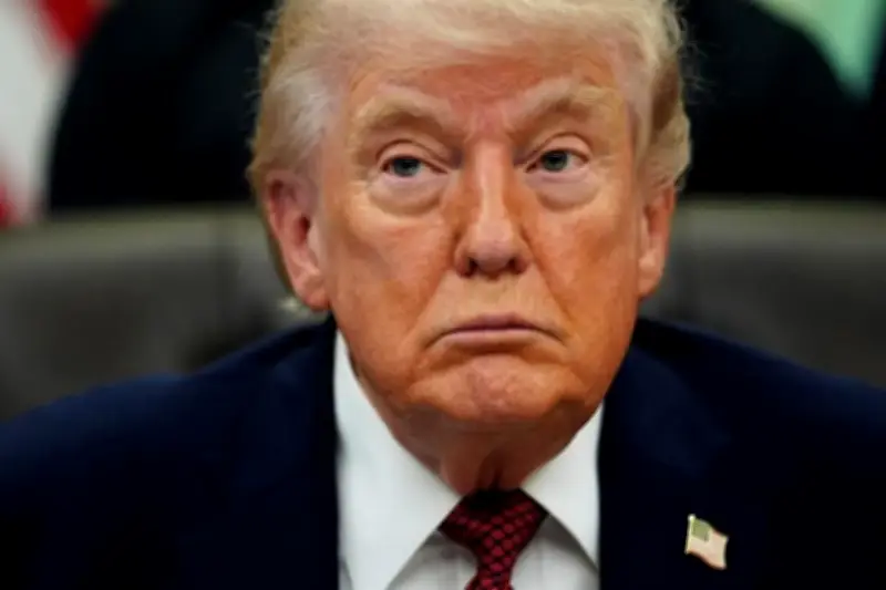 Trump insta a empresas a no solicitar reembolsos por aranceles a China