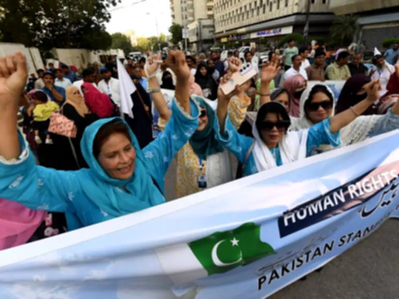 Trump Ordena Bloqueo del Estrecho de Ormuz Tras Fracaso de Negociaciones Nucleares con Irán