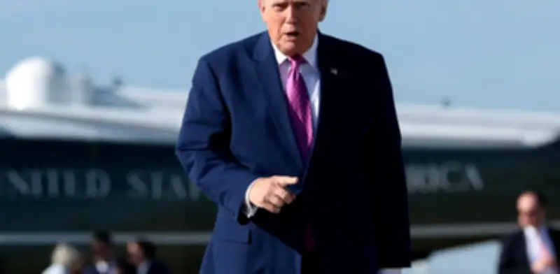 Trump promete reabrir el estrecho de Ormuz 'bastante pronto' pese a tensiones con Irán