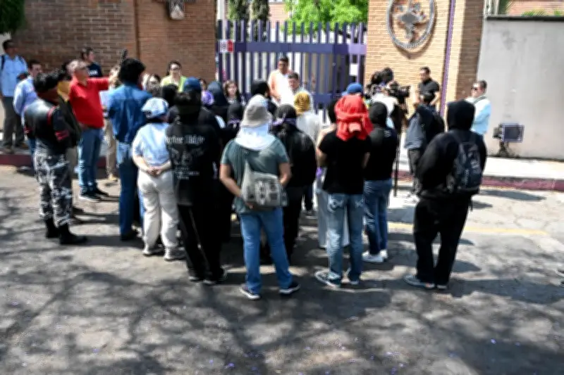 UAEM sin avances en diálogo; estudiantes denuncian dilación y doble discurso