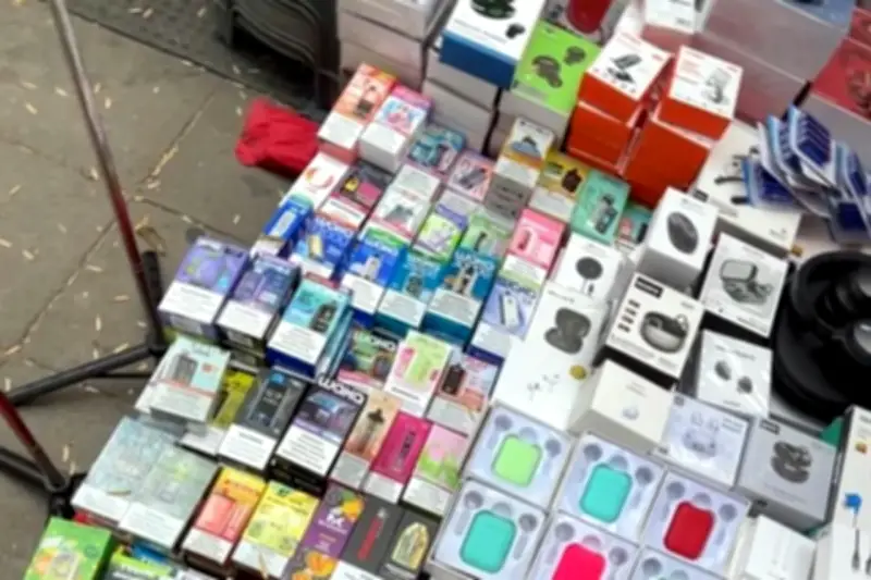 Vapeadores se venden pese a prohibición en México