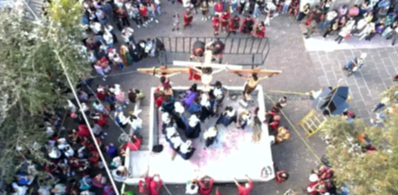 Viacrucis de Santa Fe en Álvaro Obregón reúne a más de 4,500 fieles en su edición 62