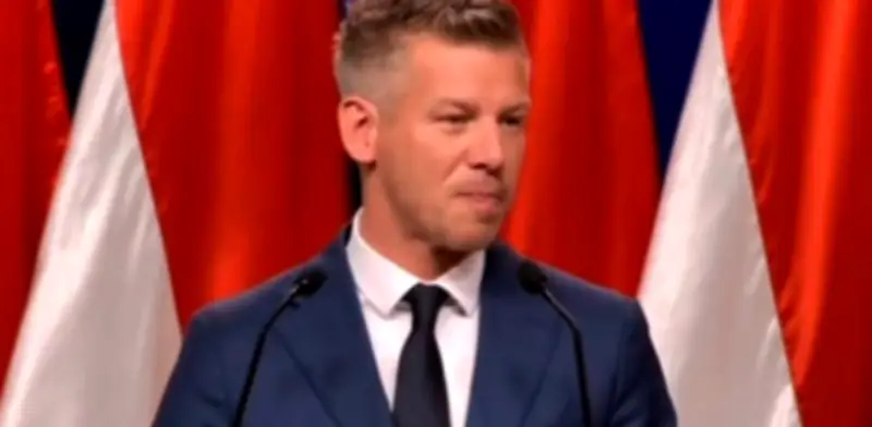 Victoria de Magyar en Hungría marca fin de era Orbán y beneficia a UE