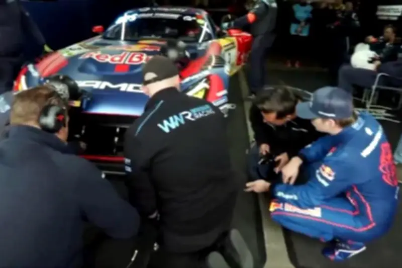 Victoria se le escapa a Max Verstappen por parada temprana en pits en el GP de México