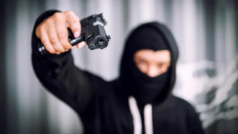 Video viral capta asalto en autopista Monterrey-Nuevo Laredo; familia graba crimen