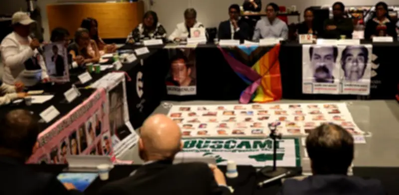 Volker Türk de la ONU se reúne con familias de desaparecidos en México