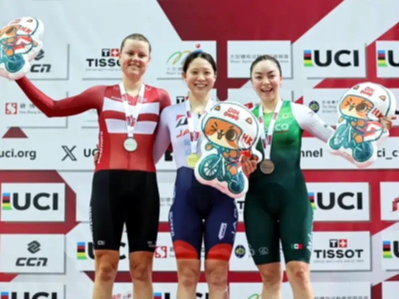 Yareli Acevedo gana bronce en ómnium en Copa del Mundo de Ciclismo de Pista