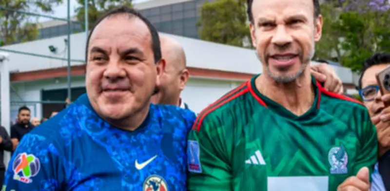 Zague y Cuauhtémoc Blanco protagonizan partido amistoso en Cámara de Diputados