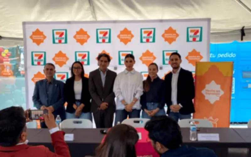 Zapopan relanza 'Hecho en Zapopan' para impulsar emprendedores con ventas en 7-Eleven