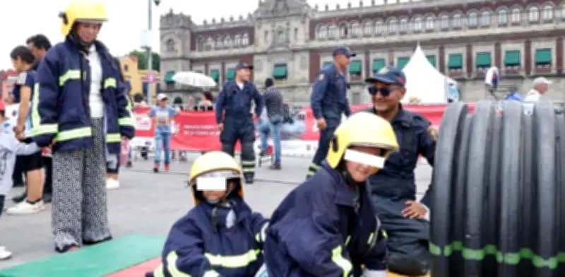 Zócalo se transforma en parque gigante para las infancias