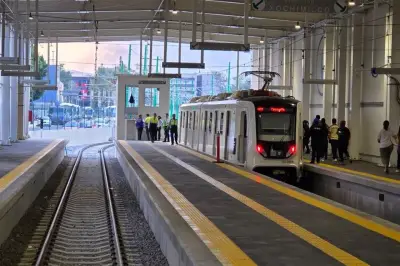 Abren terminal Taxqueña del Tren Ligero tras renovación