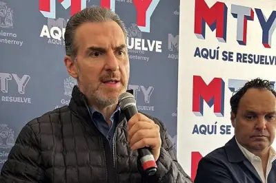 Adrián de la Garza descarta frenar obras del Arco Vial en Nuevo León