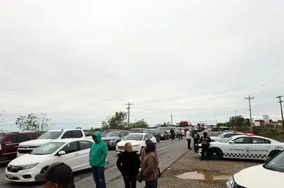 Agricultores de Tamaulipas Bloquean Ruta Comercial Hacia Estados Unidos
