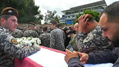 Ataques israelíes en Líbano dejan 10 muertos, entre ellos socorristas, y agravan crisis regional