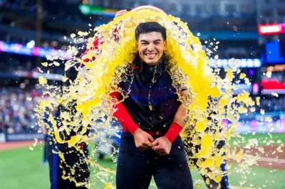 Brandon Valenzuela conecta su primer jonrón en Grandes Ligas con los Padres