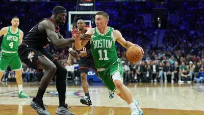 Celtas vencen a Sixers con gran actuación de Brown y Tatum