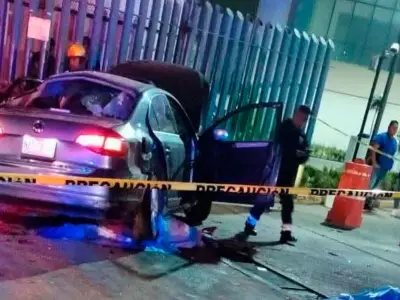 Conductor ebrio arrolla a familias frente a hospital IMSS en Tecámac: 4 muertos