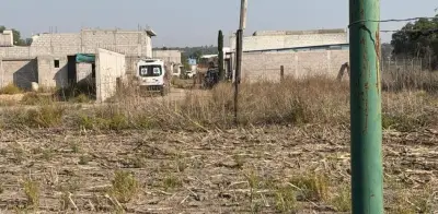 Cuatro atrapados por derrumbe de huachitúnel en Acolman, Edomex