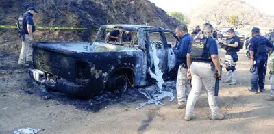 Desaparece director de Bienestar en Huetamo; hallan su camioneta calcinada en Michoacán