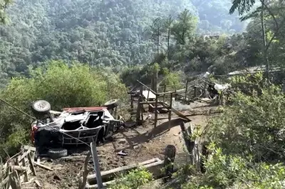 Desbarranca RZR en Santiago: 4 lesionados