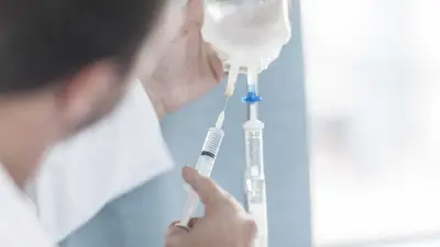 Doctor de Sonora enfrenta 8 investigaciones por muertes con sueros vitaminados