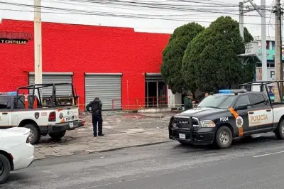 Ejecutan a Hombre a Balazos Dentro de Restaurante en Guadalupe, Nuevo León