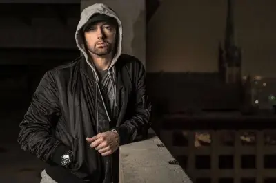 Eminem celebra 18 años de sobriedad: un hito en su lucha contra las adicciones