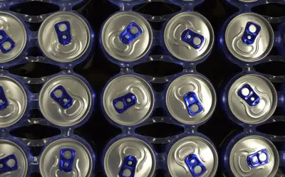 Estados Unidos elimina arancel del 25% a envases de aluminio mexicanos