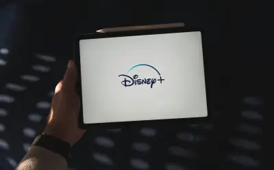 Estrenos Disney+: Familia a la deriva y El encargado T4