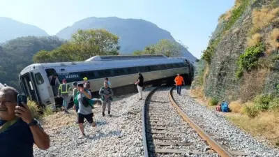 FGR exculpa a Semar en descarrilamiento del Tren Interoceánico; 108 testigos confirman exceso de velocidad