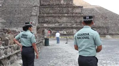 Fiscalía entrega cuerpo del tirador de Teotihuacán a su familia