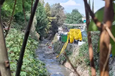 Hallan cuerpo sin vida en canal de Naucalpan; autoridades investigan